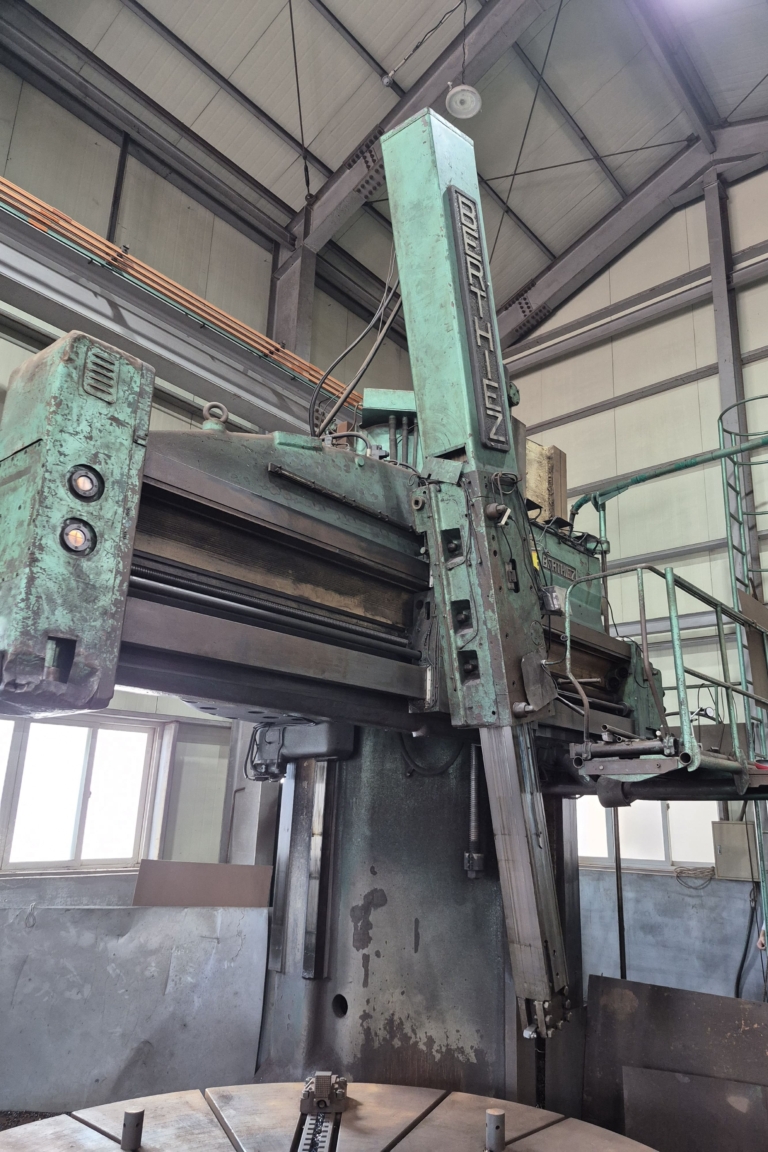 Berthiez 9135 Turning